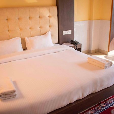 Mvt Guesthouse & Restaurant Rishikesh Phòng bức ảnh