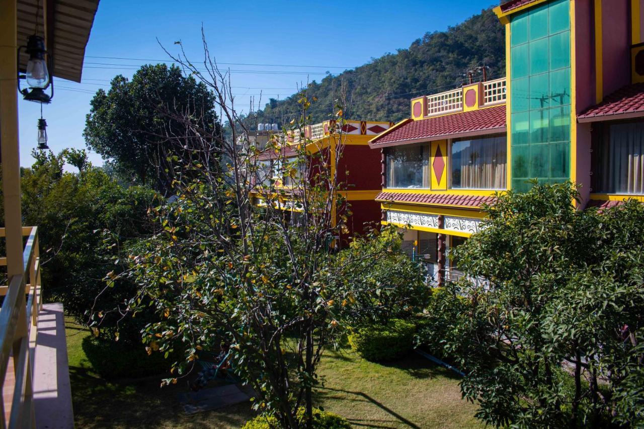 Mvt Guesthouse & Restaurant Rishikesh Ngoại thất bức ảnh