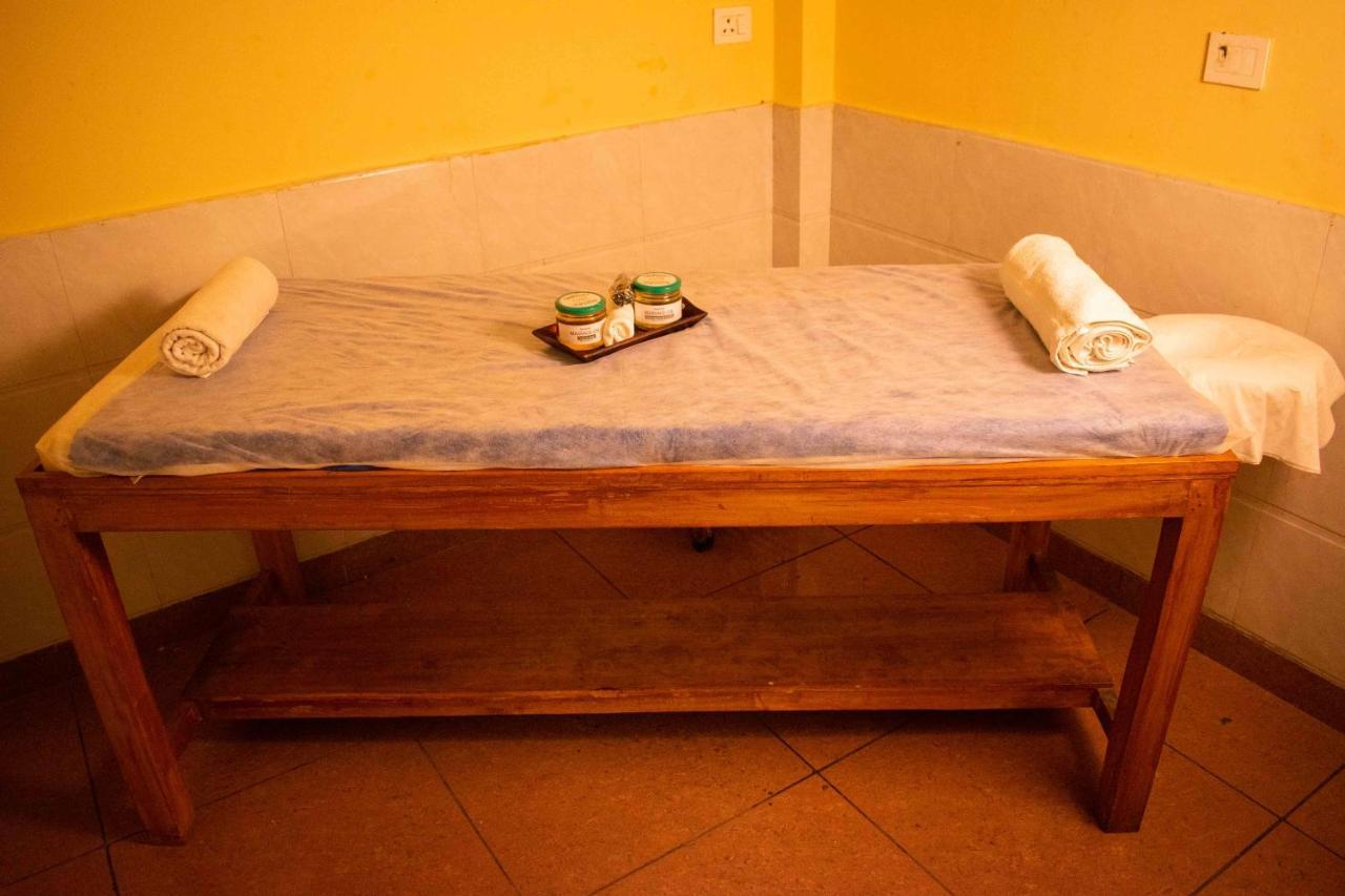 Mvt Guesthouse & Restaurant Rishikesh Ngoại thất bức ảnh