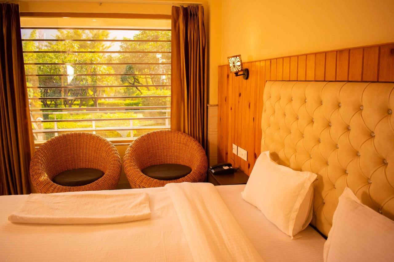 Mvt Guesthouse & Restaurant Rishikesh Ngoại thất bức ảnh