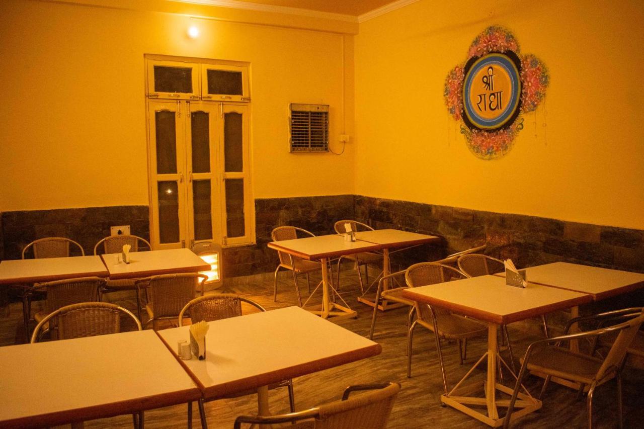 Mvt Guesthouse & Restaurant Rishikesh Ngoại thất bức ảnh